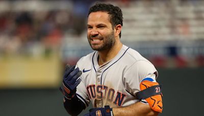 Jose Altuve Breaks Craig Biggio s Impressive Houston Astros Record