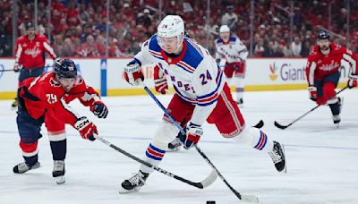 Kaapo Kakko replaces Jimmy Vesey for Rangers in Game 3