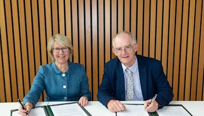 Dundalk Institute of Technology and Maynooth University cement relationship with Letter of Understanding