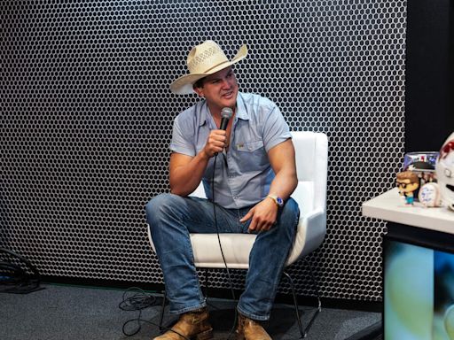 Jon Pardi Admits His Lifestyle Has Changed After Welcoming Baby Number 2 | B104.7 | The Bobby Bones Show