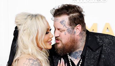 PIC: Jelly Roll's Wife, Bunnie Xo, Celebrates Their Anniversary With Sweet Throwback Photo