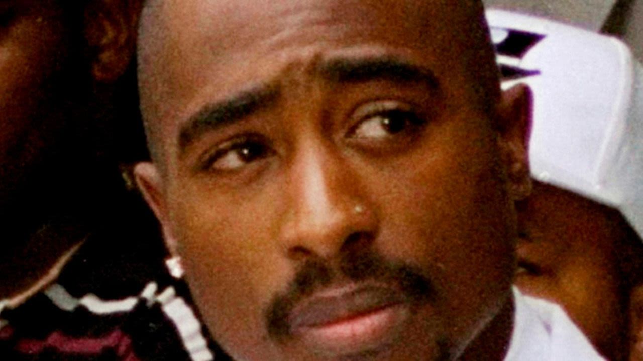 Will ex-gang leader held in Tupac Shakur killing get house arrest with $750K bail? Judge to decide