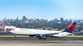 Delta pays out $1.4 billion in profit sharing