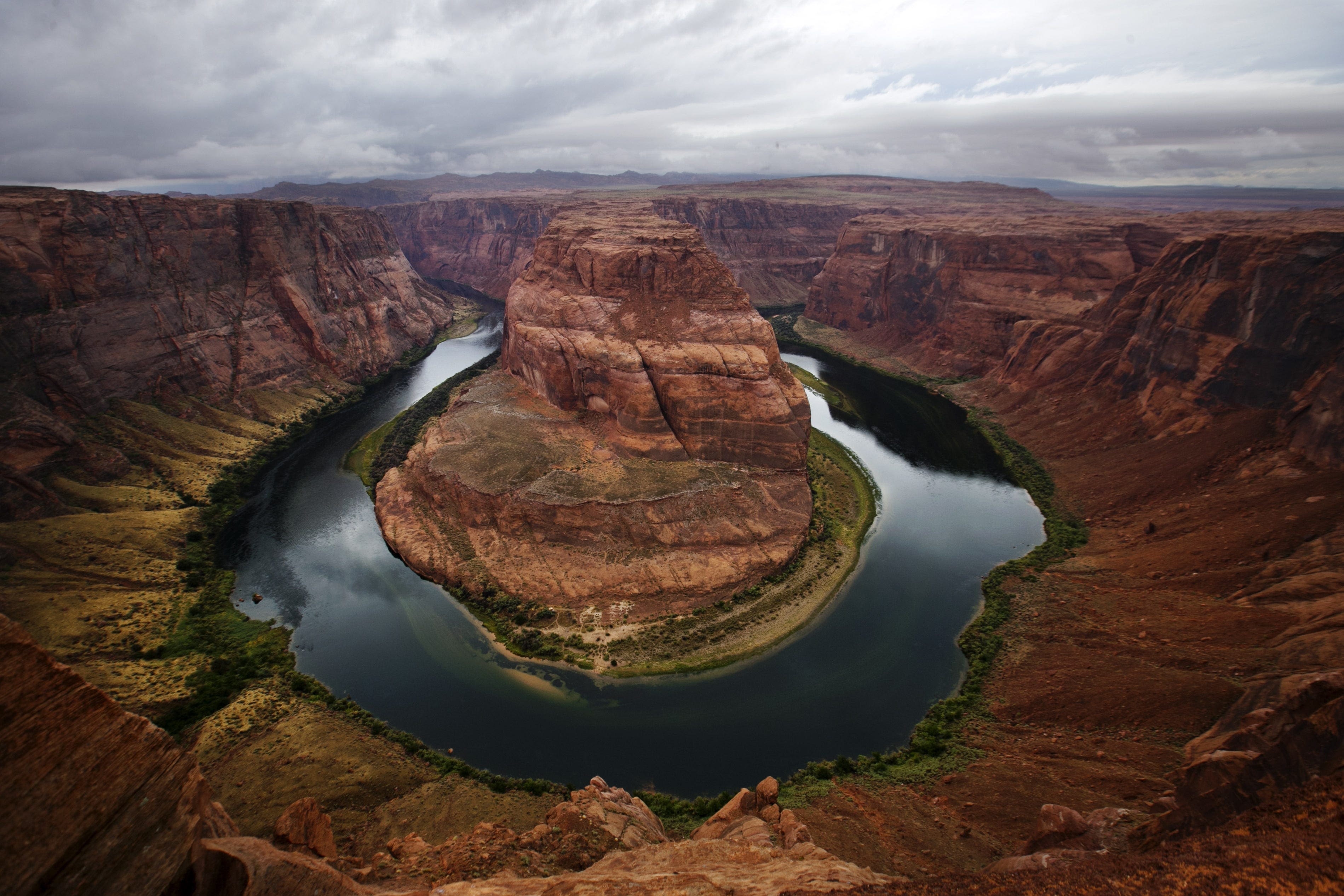 Two young women were struck by lightning while visiting Horseshoe Bend