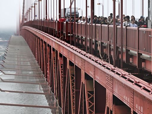 Golden Gate Bridge suicides drastically decline after barrier installation