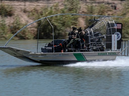 Patrulla Fronteriza reporta rescate de 54 migrantes en el Río Grande