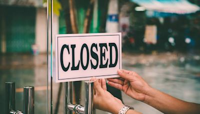 Don’t Buy a House in these 20 Cities With the Most Closures of Stores and Businesses