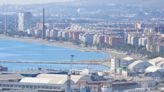 Ecologistas en Acción otorga dos banderas negras a las playas de Málaga