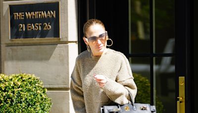 Of Course J.Lo Is Gonna Wear Dirt-Smudged Jeans With Her $40K Birkin