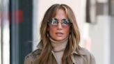 People Are Defending Jennifer Lopez After She Was Brutally Dragged For Taking A Two-Hour Commercial Flight