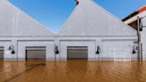 Como foram as enchentes de 1941 e 2024 em prédio simbólico para a economia de Porto Alegre | GZH