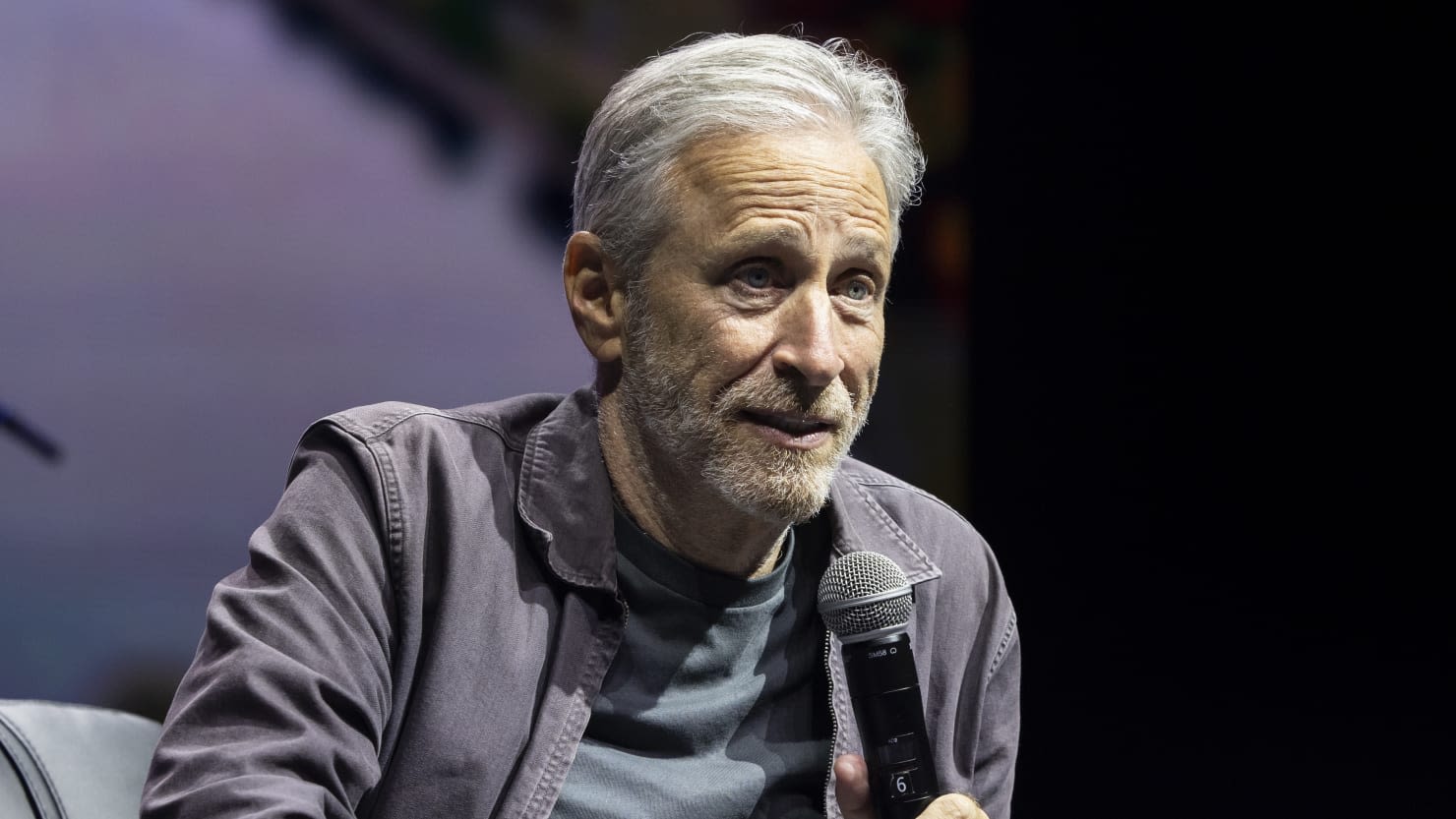 Jon Stewart: Trump Should Be ‘Done’ After Pet-Eating Meltdown