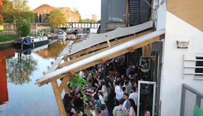 London's best waterside pubs and bars: from canalside spots in Hackney to old-time boozers on the Thames