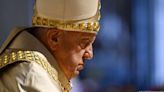 Papa Francisco pide rezar "por la paz en este tiempo de guerra mundial" - La Opinión