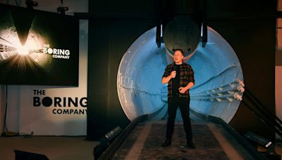 New Elon Musk biography includes lots of Austin details. Here are some highlights