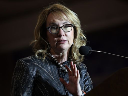 Gabby Giffords Rips Into J.D. Vance Over ‘Childless’ Comment: ‘Disgraceful’