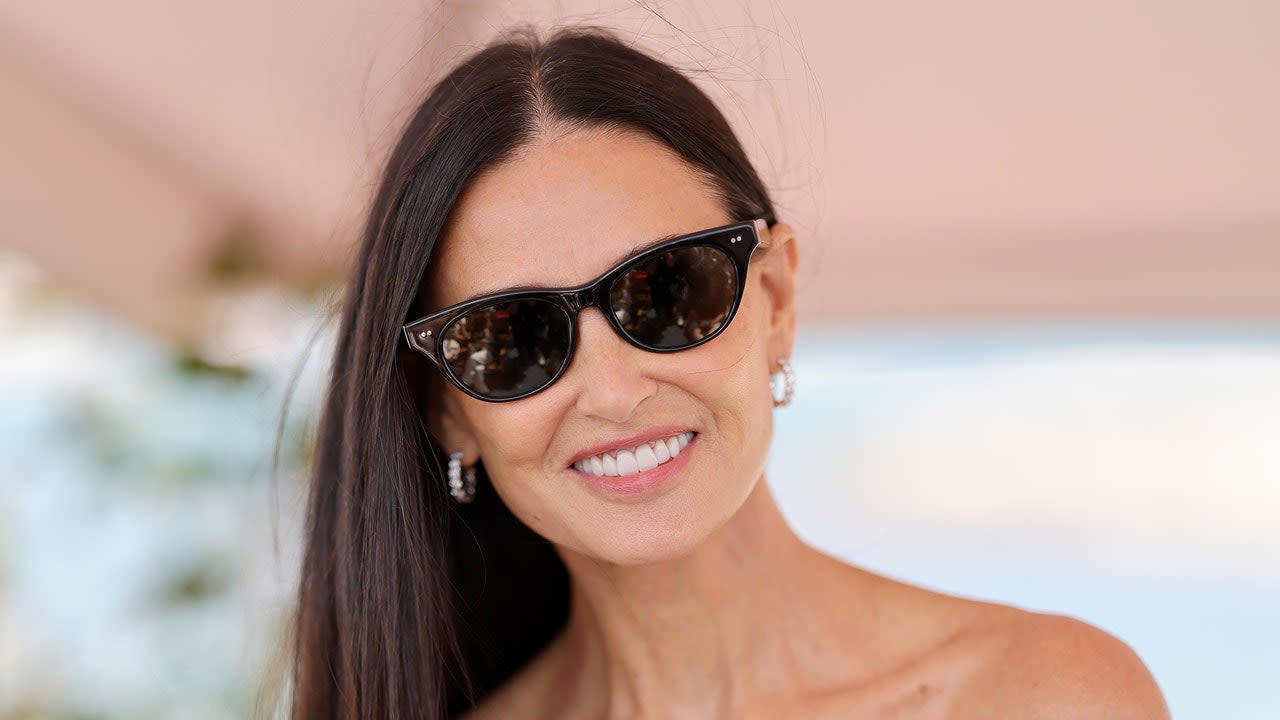 Demi Moore Is Now Team Bob—See It Here