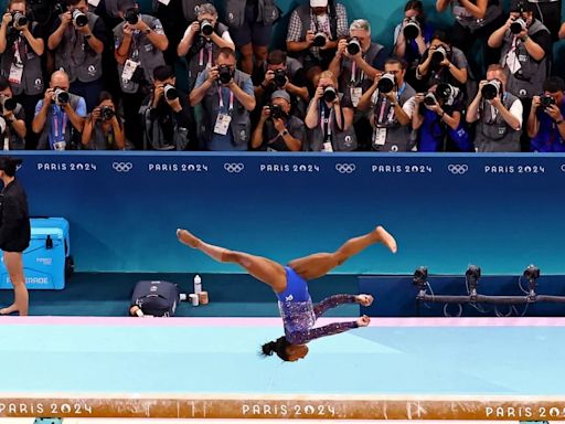 La histórica actuación de Simone Biles para ganar la medalla de oro del all-around individual en los Juegos Olímpicos de París 2024