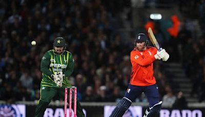 England heads into T20 World Cup title defense with 2-0 series win over Pakistan