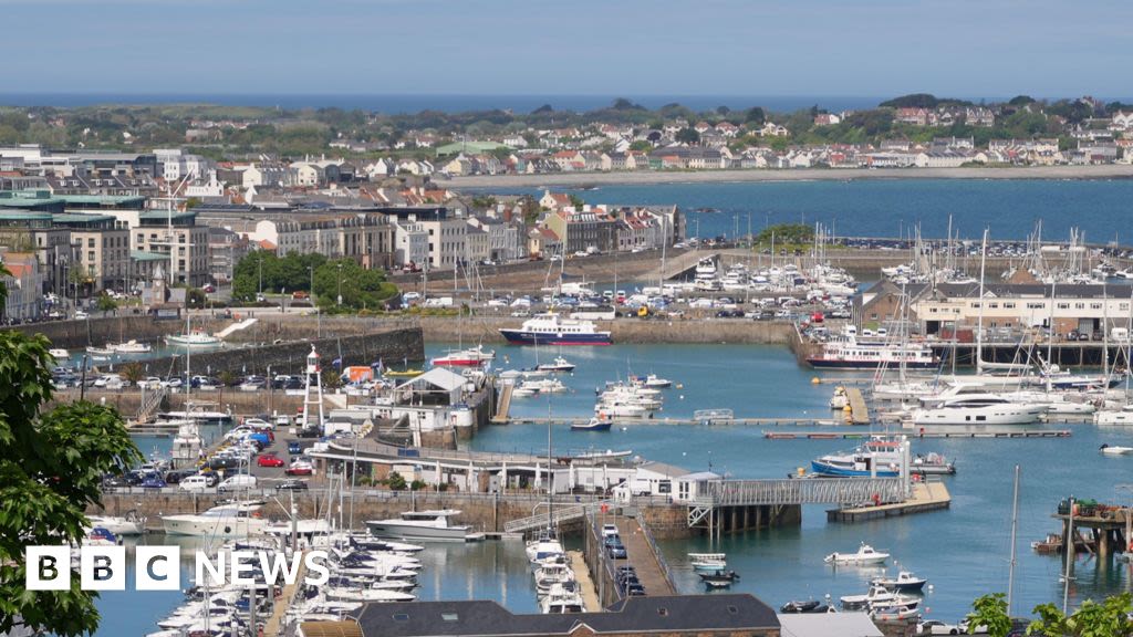 Final drop-in session on barriers to downsizing homes in Guernsey