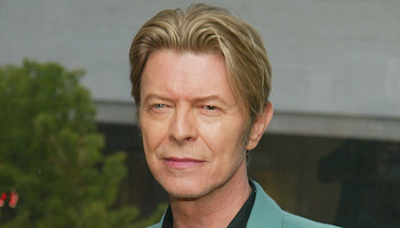 David Bowie ‘survived on milk’ while working on Iggy Pop album