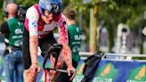 Stefan Küng Finishes Time Trial with Busted Helmet, Bloody Face
