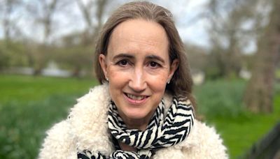 Shopaholic Author Sophie Kinsella, 54, Diagnosed with Aggressive Brain Cancer: It Can Feel Very Lonely