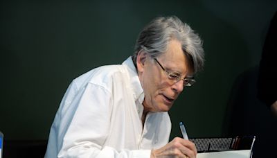 Stephen King dévoile sa liste des 10 meilleurs romans du XXIe siècle (et cite un de ses livres)