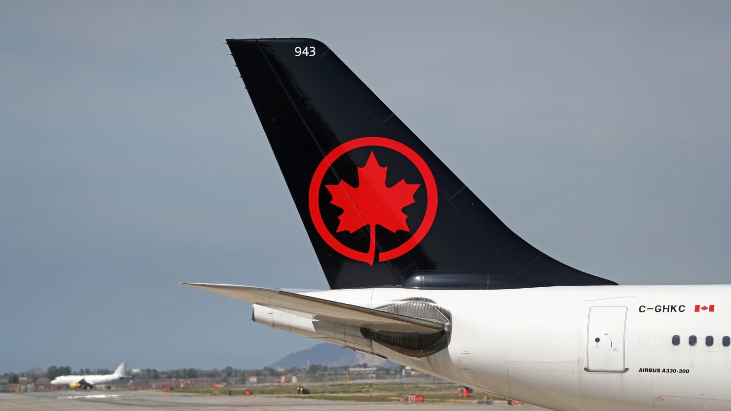 Air Canada Flight Attendant Fight Over Blanket Ends in Chaos