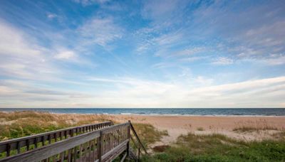 10 Best Beach Towns in South Carolina, According to Locals