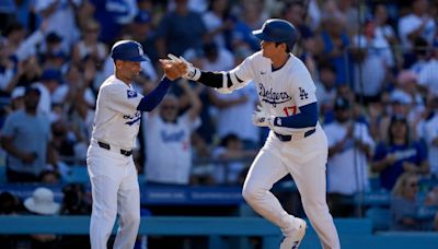 Ohtani hits 473-foot homer that clears bleachers at Dodger Stadium