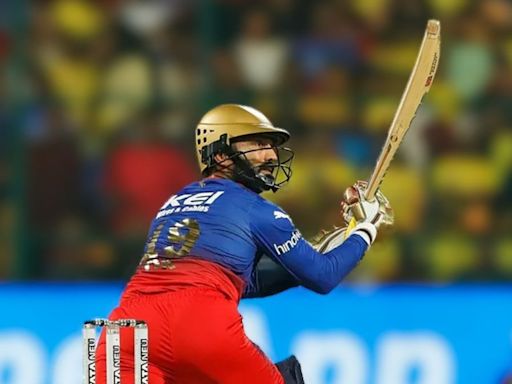 Dinesh Karthik Returns To RCB After Retirement; Handed Two Big Roles