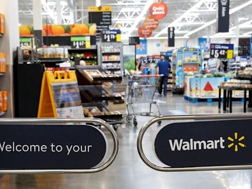 Alice Walton sells over $137 million in Walmart stock By Investing.com