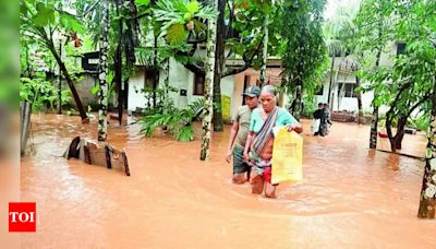 Dangerous Night Travel Outside Dakshina Kannada District Due to Landslides | Mangaluru News - Times of India