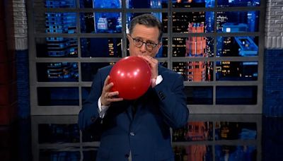 Stephen Colbert Takes Helium and Sings ‘Lollipop Guild’ to Mock Trump Lawyer’s Attempt to Discredit Michael Cohen | Video