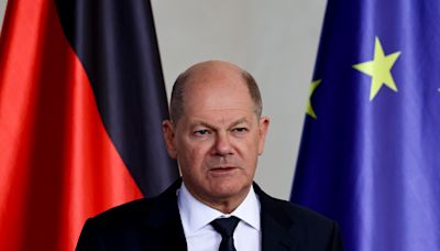 Scholz visita las tropas alemanas en Lituania y reafirma su apoyo a Ucrania