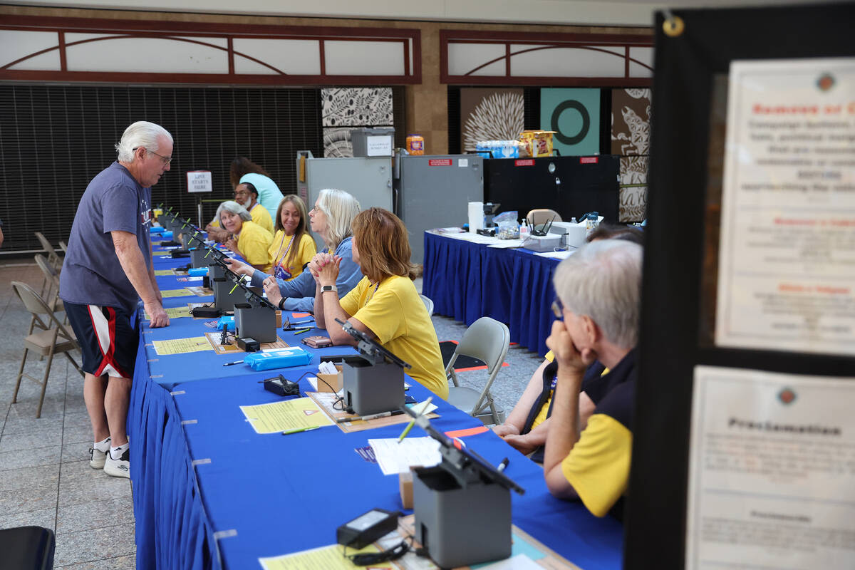 Early voting kicks off in the Las Vegas Valley