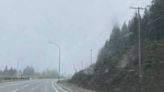 Small amount of snow continues to fall on Okanagan highways