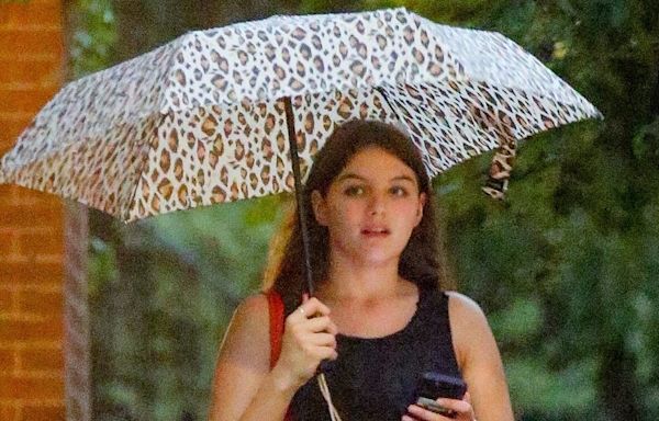 Suri Cruise Takes a Style Cue From Mom Katie Holmes in an Easy Set and Great Footwear