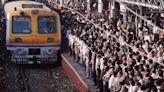 Mumbai: Central Railway Signal Failure Near CSMT Disrupts Local Train Services, Passengers Stranded