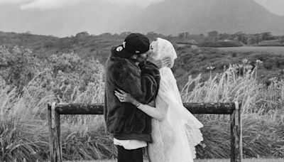 Hailey and Justin Bieber expecting 1st baby together: See sweet photos, video from announcement