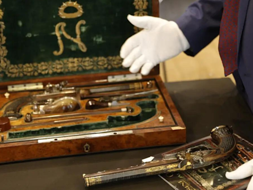 He once planned to use them to kill himself; Napoleon Bonaparte's pistols auctioned for 1.69 million euros - Times of India