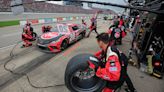 Pit crew changes create opportunities for Cup playoff drivers