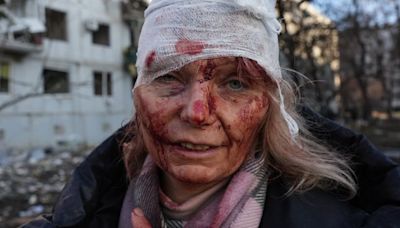 Blinded Ukrainian teacher warns war 'getting more dangerous every day'