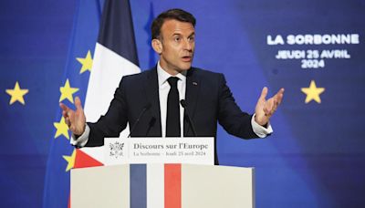 La soberanía es clave para una "Europa poderosa" que "garantice su seguridad" dice Macron en la Sorbona