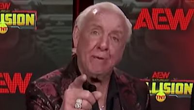 Ric Flair Asked To Leave Florida Restaurant After Incident With Kitchen Manager - PWMania - Wrestling News
