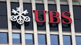 UBS Weighs IB Bonus for Rich Client Referrals