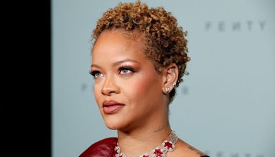 Rihanna revela atriz que gostaria de ver interpretá-la em cinebiografia: 'Bela testa'