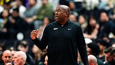 Sacramento Kings coach Mike Brown among guest speakers for UC Davis graduations