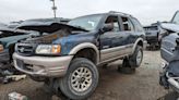 Junkyard Gem: 2000 Honda Passport 4WD